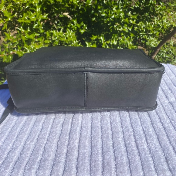 Vintage Coach Companion Bag - Picture 7 of 15